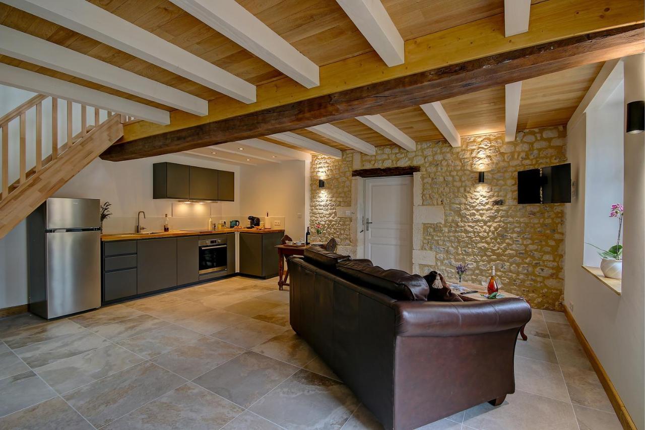 La Maronniere Apartment Challignac Екстериор снимка