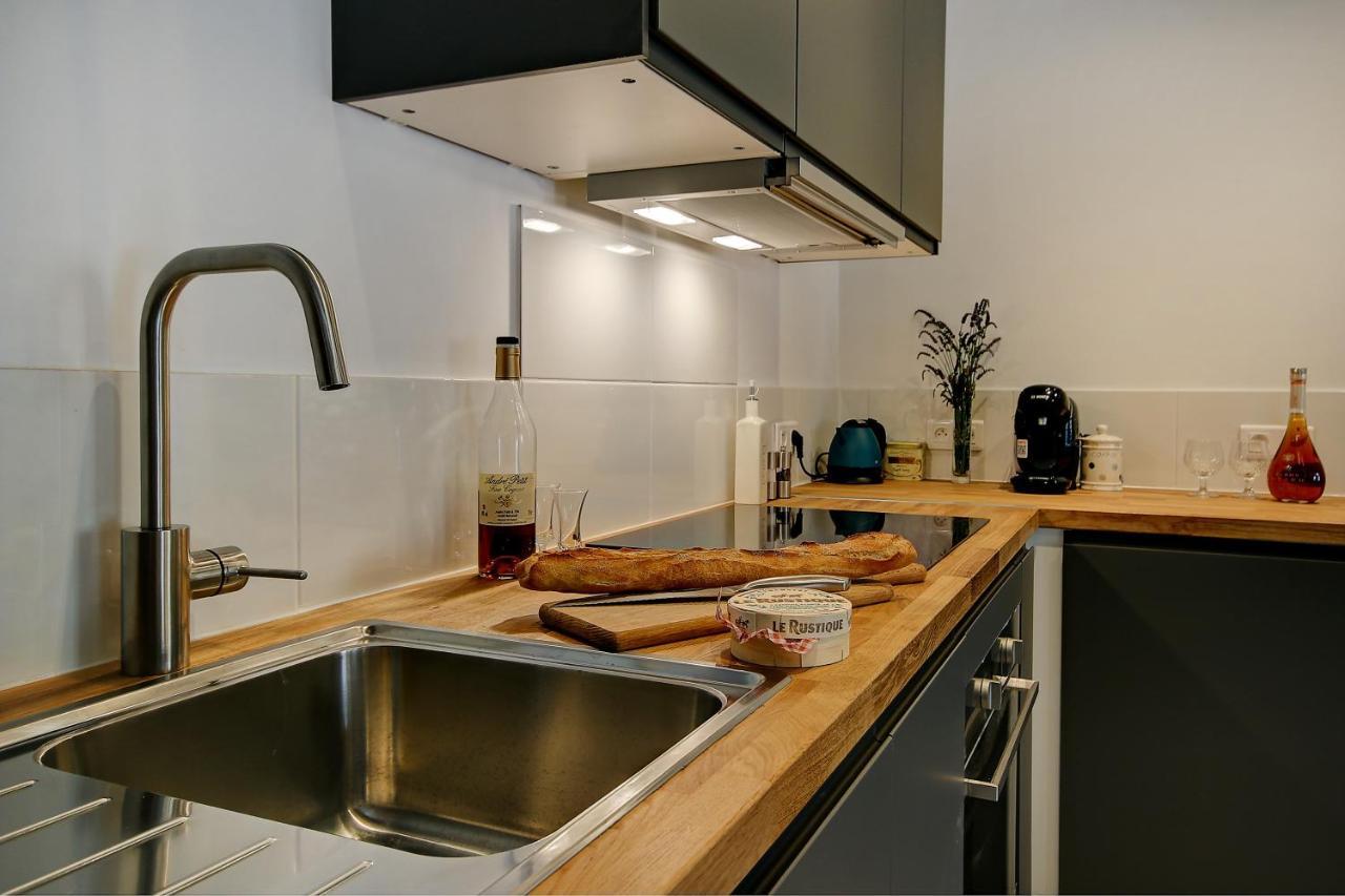 La Maronniere Apartment Challignac Екстериор снимка